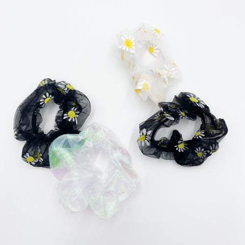 Daisy Scrunchie Set